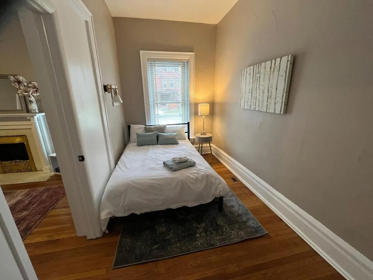 Apartment 2 Bedroom Totally Renovated And Chic Columbus United States